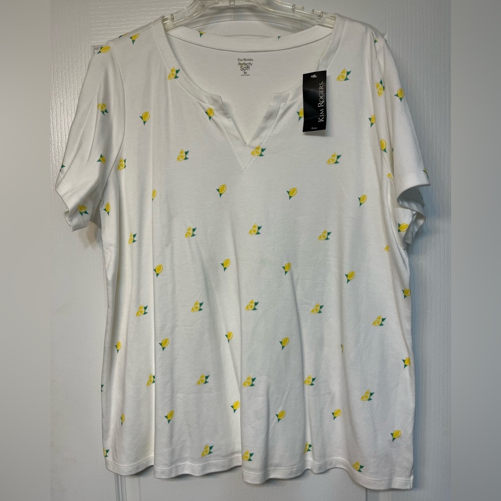 Kim Rogers White Top with Lemon Accents Size 2X